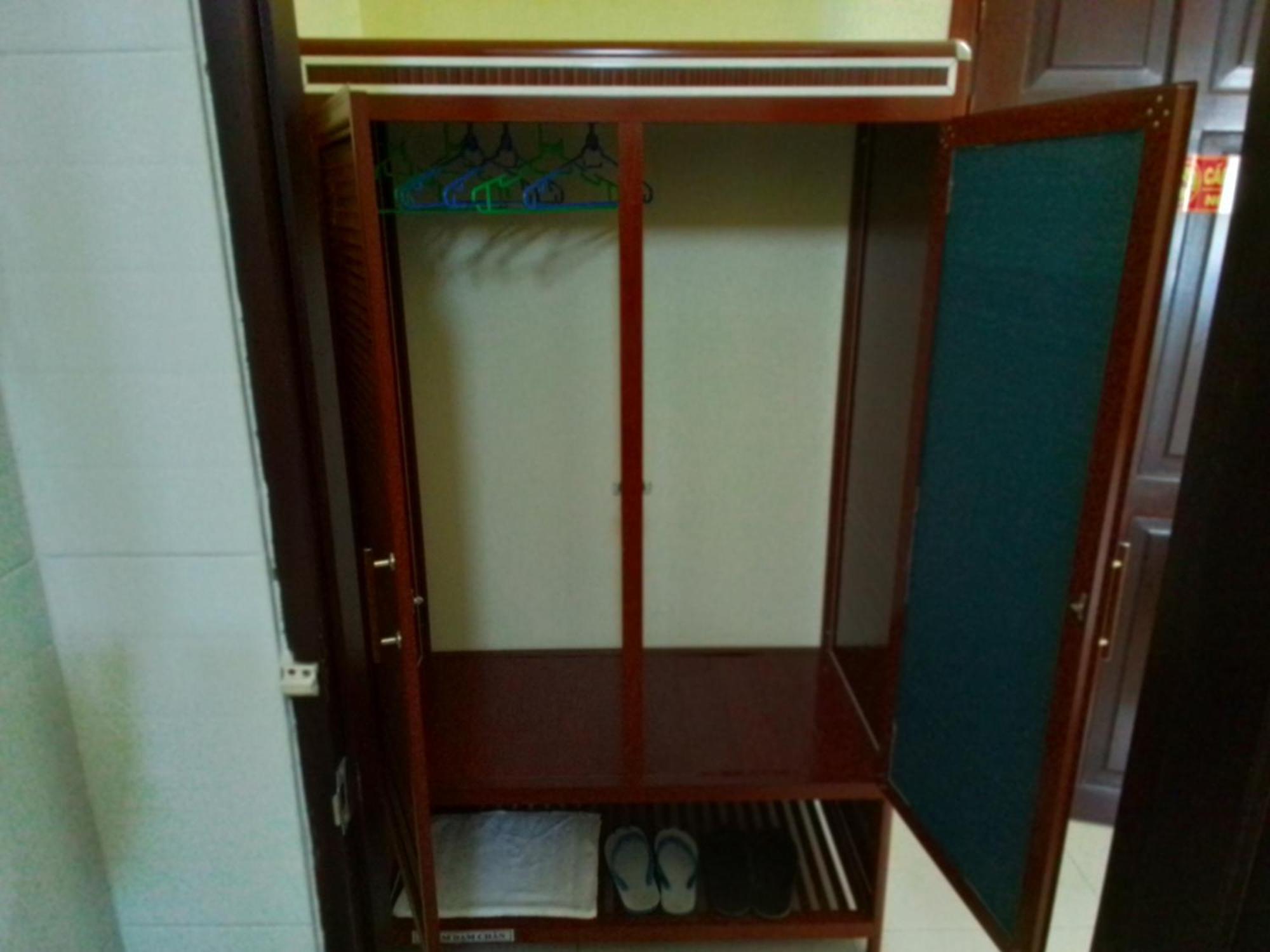 Hostel Dang Loi ホステルダンロイ Chau Doc Exteriör bild