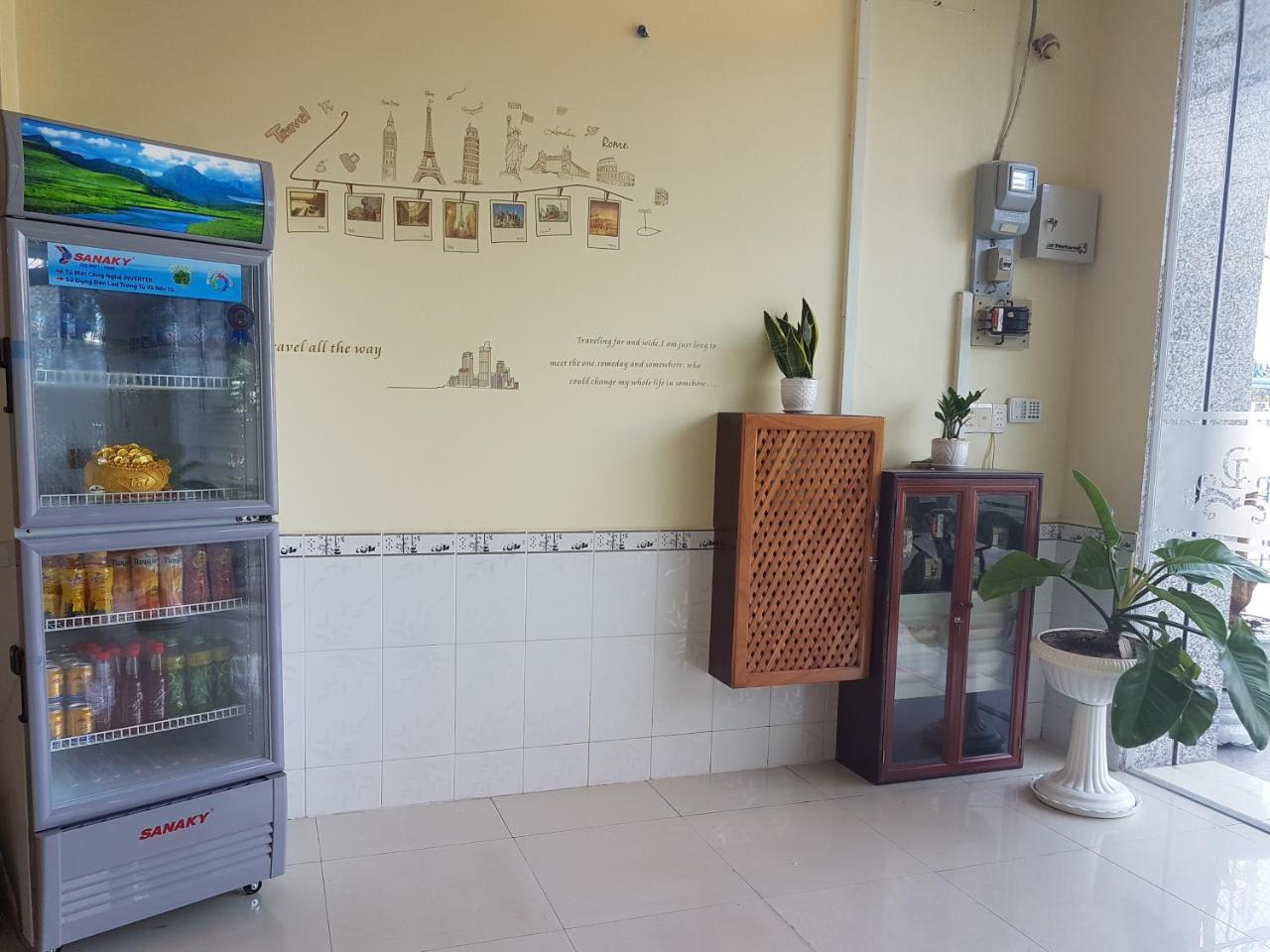 Hostel Dang Loi ホステルダンロイ Chau Doc Exteriör bild